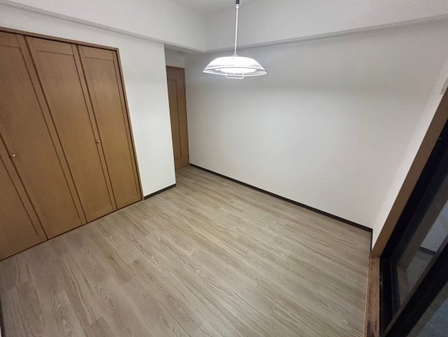 サンビルダー城ノ下の居間・リビング