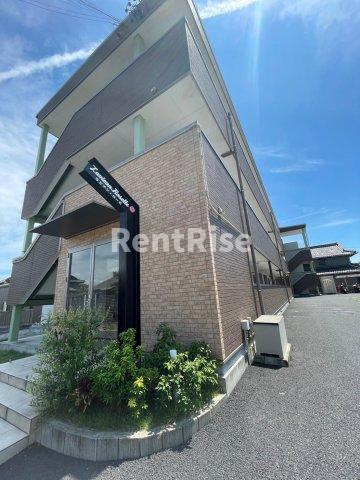 ラビアン・ローゼの外観