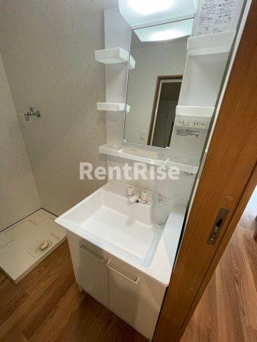 ラビアン・ローゼの洗面所