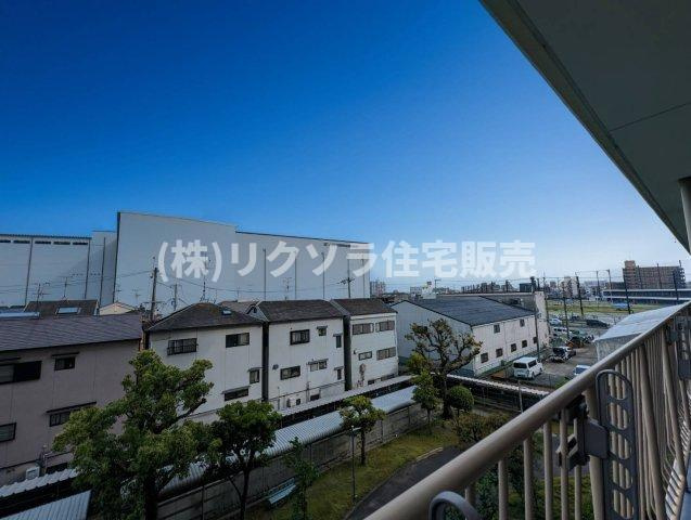 寝屋川サンハイツB棟の展望|物件からの眺望
■物件内覧・資金計画相談・住宅ローン相談、リフォーム相談、お問合せ受付中■
※当日・翌日のご内覧、ご相談はお電話でのお問合せがスムーズです！