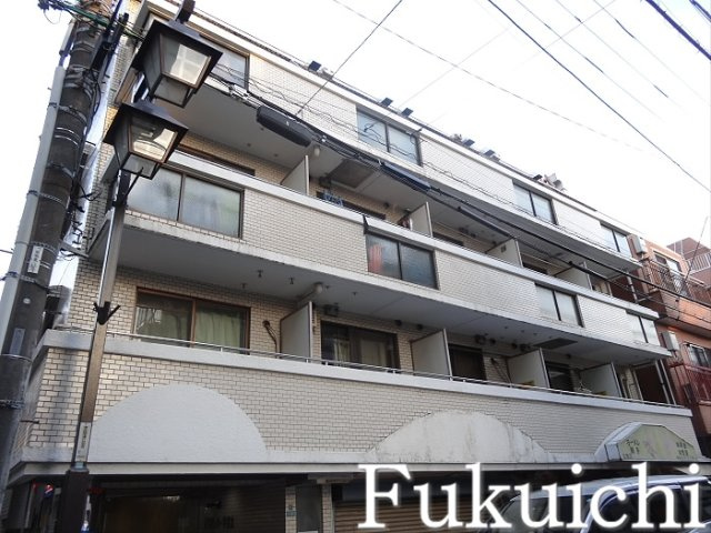 センチュリー学芸大の外観