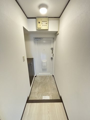 【玄関】 | サンフラッツ新大阪本館