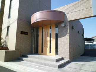 ★建物入り口★