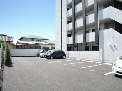 敷地内駐車場・空き確認要