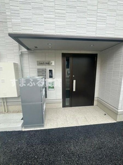 【エントランス】
