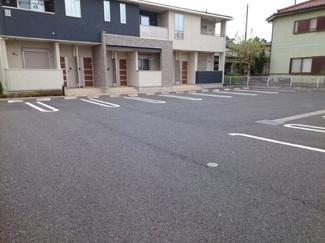 【駐車場】