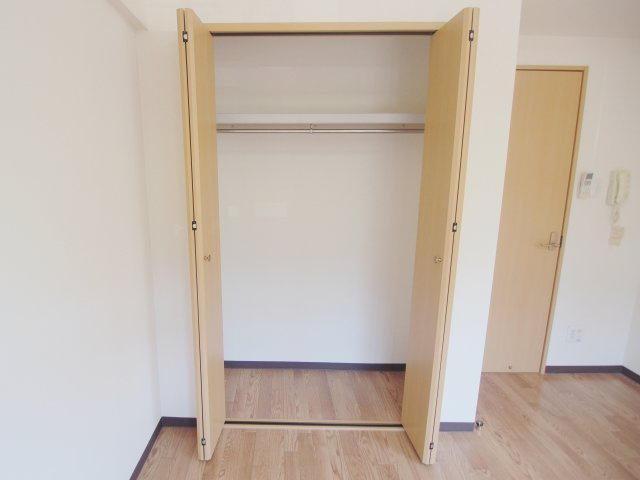 リベラーレ吉川の収納