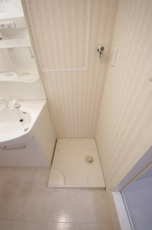 【洗面所】 | The Residence | ※同タイプの別の部屋の写真です。
