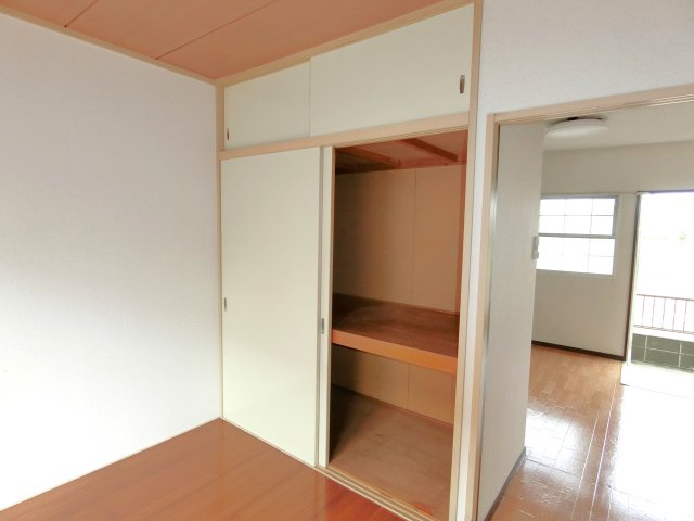 東洋ハイツ２号館の収納