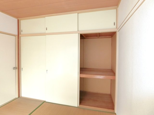 東洋ハイツ２号館の収納