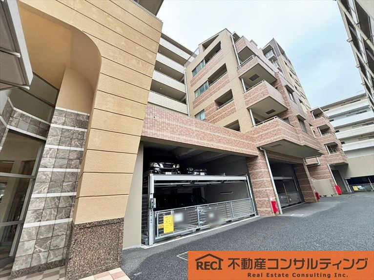 ワコーレ灘ハウイッシュの外観