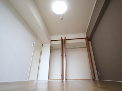 【洋室】 | フェリオ市駅西Ⅱ　