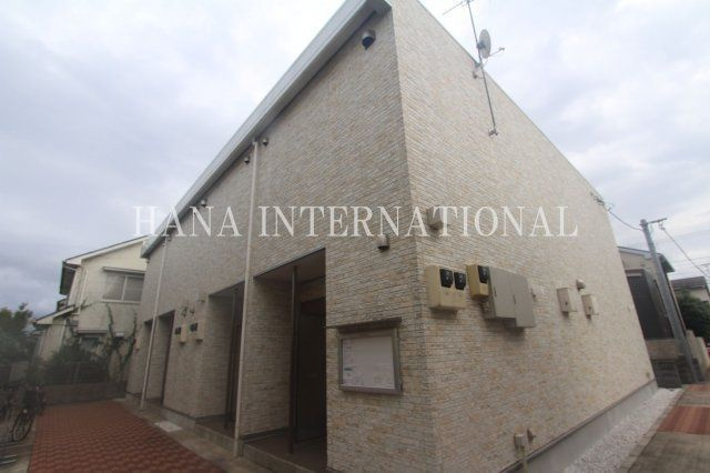 リブリ・ガーデン国立のエントランス