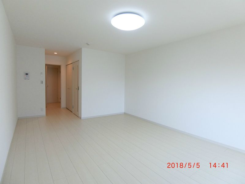 リブリ・ガーデン国立の居間・リビング