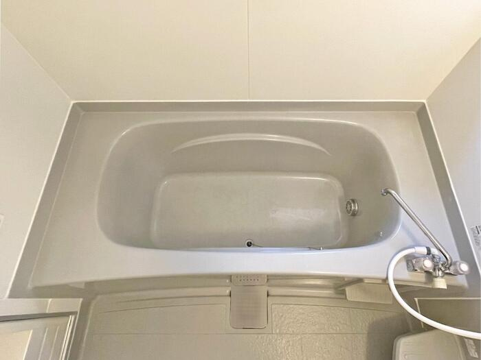 シャトルの浴室