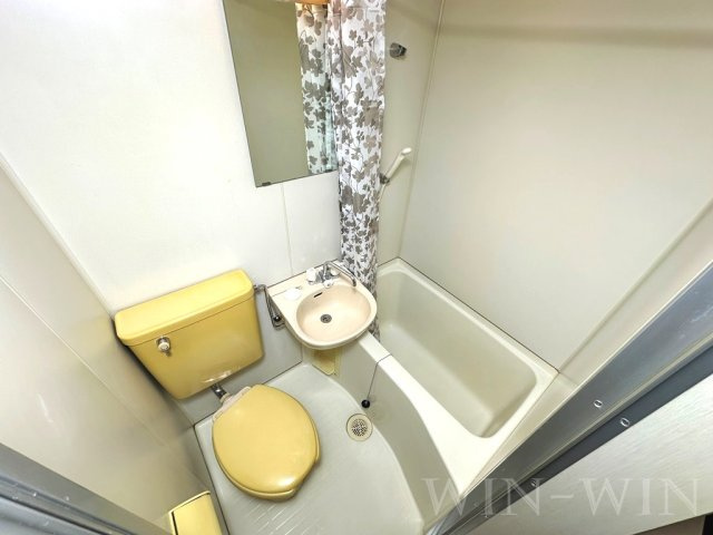 ユトリロ平川本町の浴室