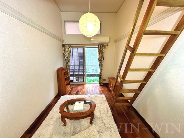 ユトリロ平川本町の居間・リビング