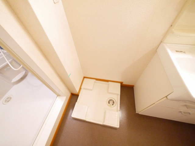 フローレンス　四条大路の設備|嬉しい室内洗濯機置き場があります。
