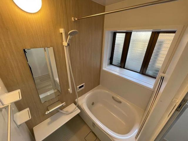 泉区中田東１丁目貸家の浴室