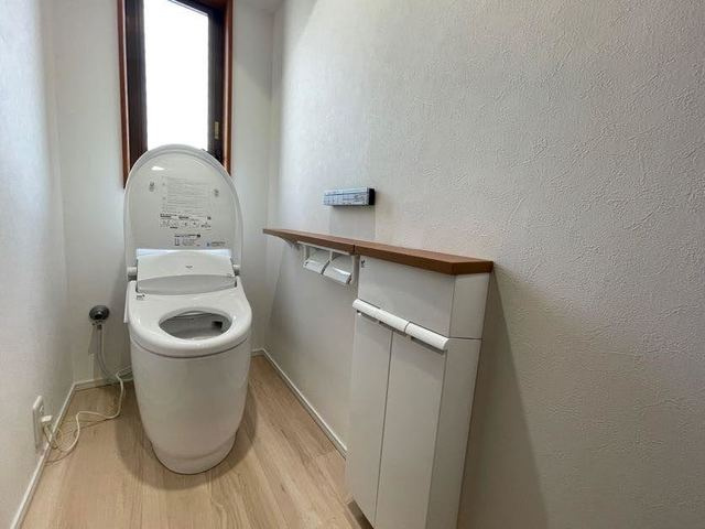 泉区中田東１丁目貸家のトイレ