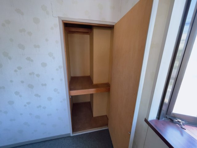 塚本ビルの収納