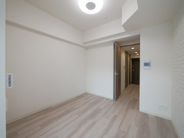 プレサンス天満橋ヴェルエラの居間・リビング