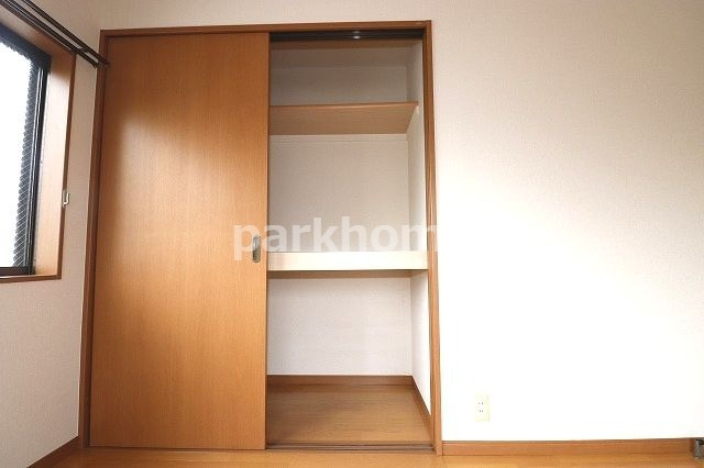 澤村マンションの収納|収納豊富です
※間取りが反転の場合があります