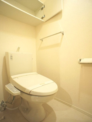 【トイレ】 | リェス ソーンツェＢ | 温水洗浄暖房便座機能付きです♪