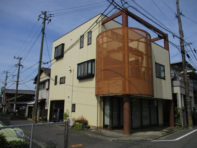 宇佐町二丁目12番18号（A-6）