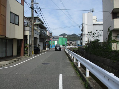 【前面道路含む現地写真】 | 宇佐町二丁目12番18号（A-6）