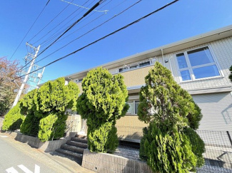 【外観】 | グリーンライン「東山田」駅まで徒歩5分！便利な立地の2階建てアパートです♪通勤通学はもちろん、お買い物やお出かけにもGood☆