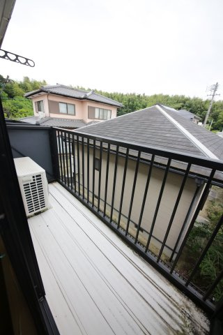 エトワールあすかAのバルコニー