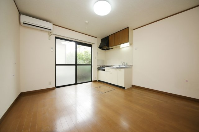 エトワールあすかAの居間・リビング