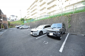 【駐車場】 | 駐車スペースです