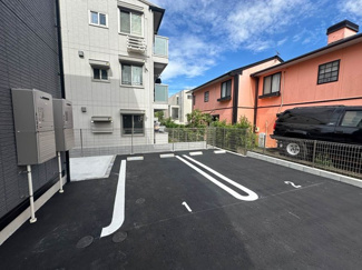 【駐車場】 | いつでも目の届く敷地内に駐車場があります♪お車をお持ちの方におすすめです！