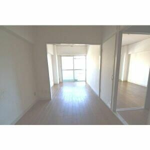 エクセル城下の内装