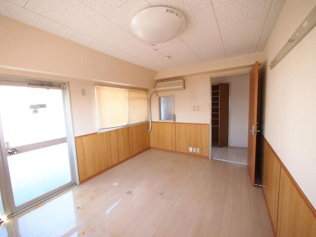 エクセル城下の内装