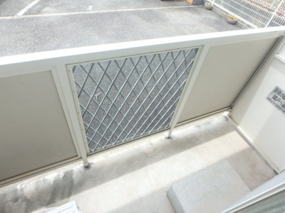 【バルコニー】 | イーストコート | バルコニーがあります