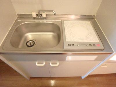 【キッチン】 | イーストコート | きれいなキッチンです