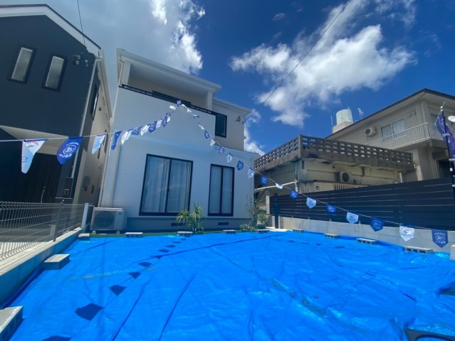 ハートフルタウン沖縄市室川　E号棟の外観