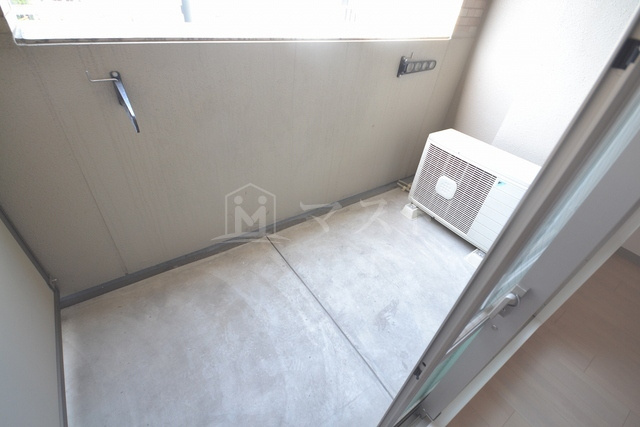 フォレシティ肥後橋のバルコニー