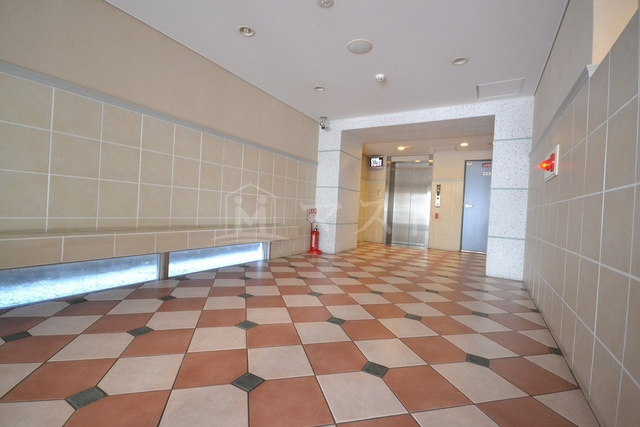 フォレシティ肥後橋のロビー