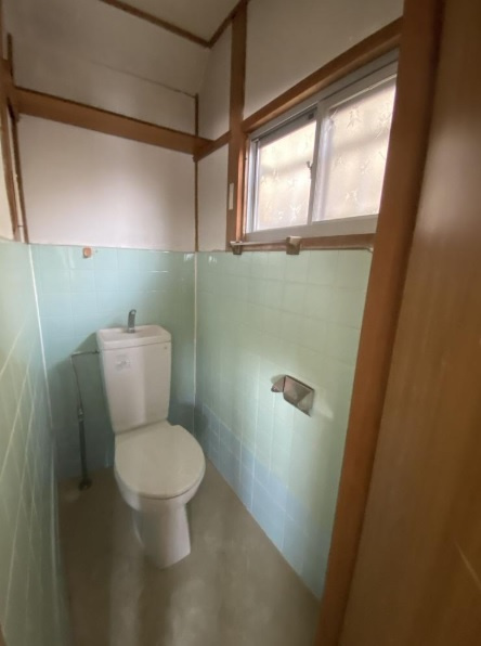 神戸市垂水区西舞子９丁目　中古戸建|トイレ
