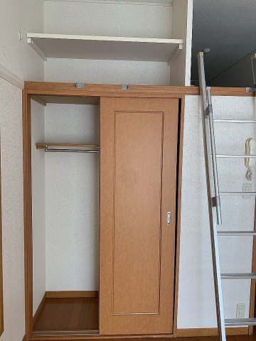 レオパレスサンクチュアリの収納|画像8