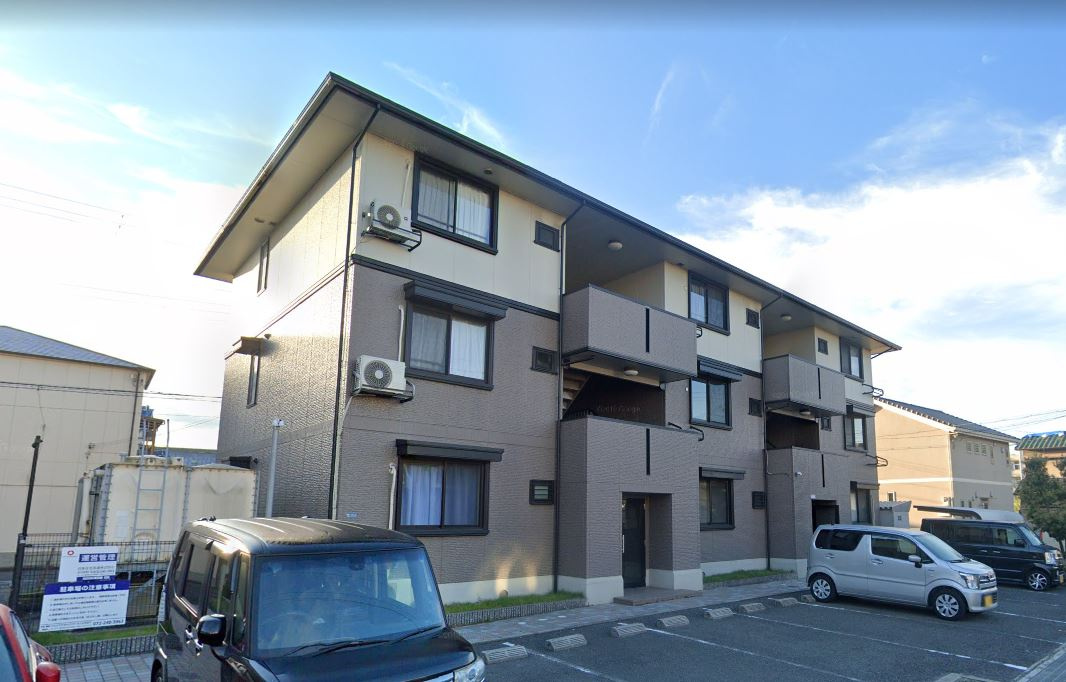 泉大津市助松町１丁目のハイツ