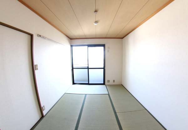 泉大津市助松町１丁目のハイツの和室|和室です