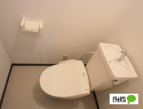 メゾン富雄のトイレ