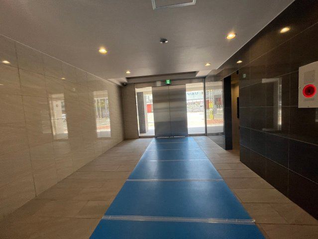 ワールドアイ大阪城EASTⅡのロビー|建物の内部です