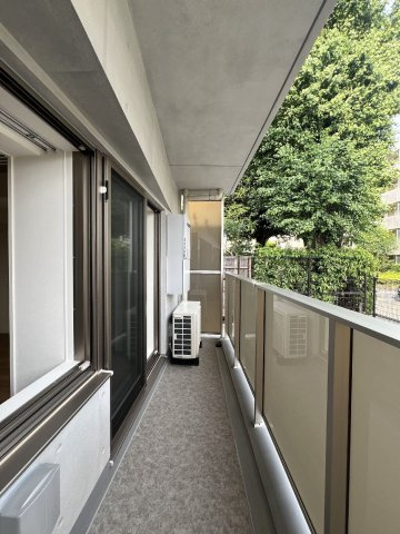 【バルコニー】 | ルミーク文京千石 | 同物件別住戸の写真を参考に掲載しています【ルミーク文京千石】