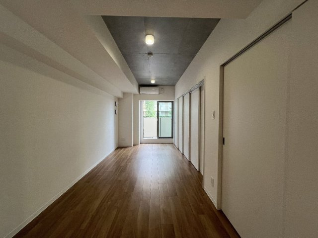 【居間・リビング】 | ルミーク文京千石 | 同物件別住戸の写真を参考に掲載しています【ルミーク文京千石】